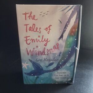 The Tail of Emily Windsnap by Liz Kessler box set  New Sealed W Necklace
